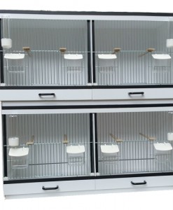 Bottom grids in breeding cages